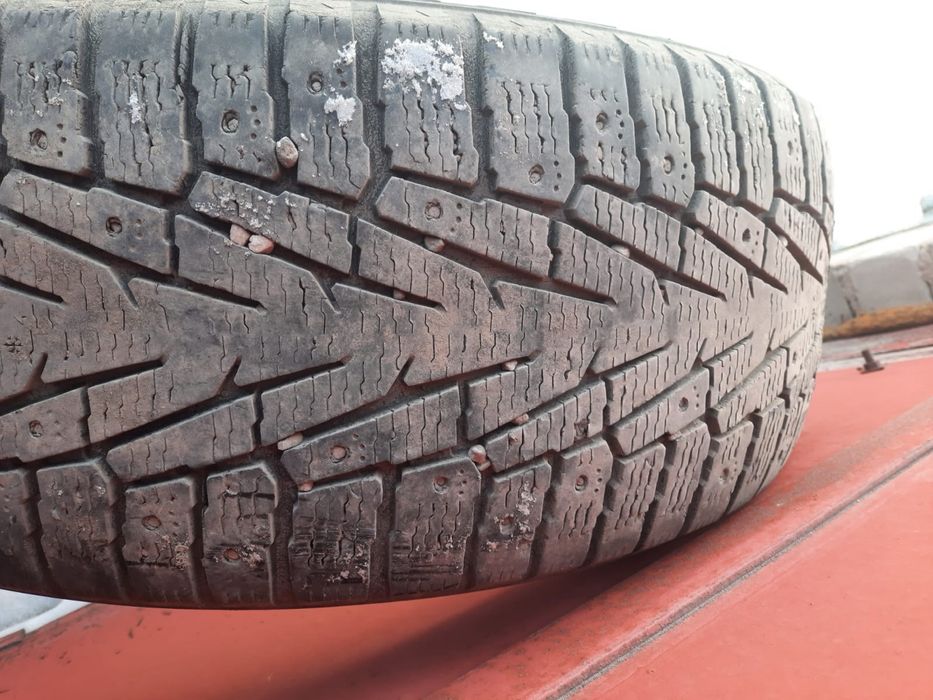 Продам зимние шины nokian hakkapelitta