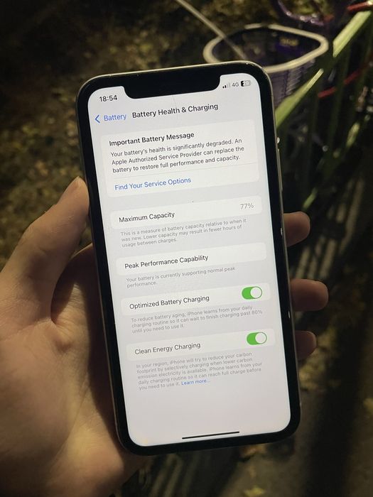 iphone xr 64ГБ Срочно