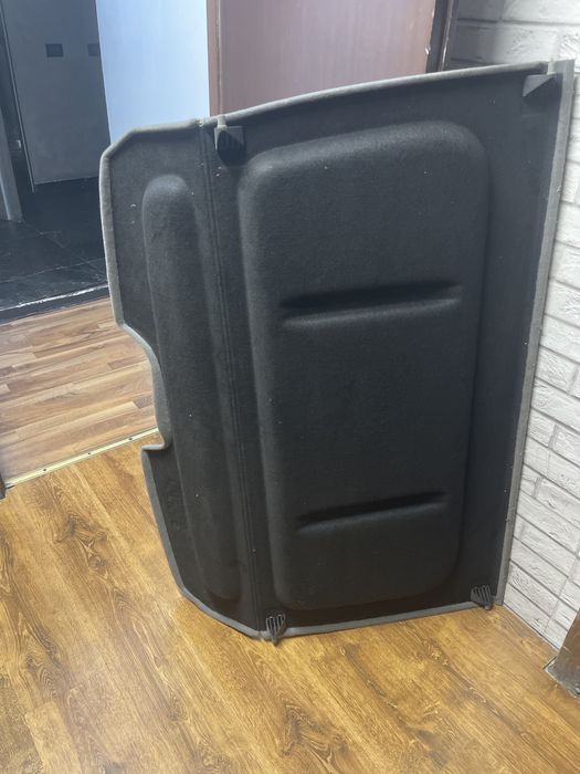 Polita potrbagaj vw caddy 2004-2014