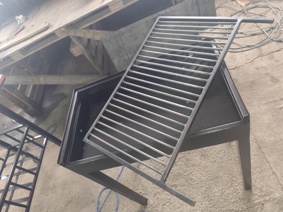 Gratar gradina  2 nivele