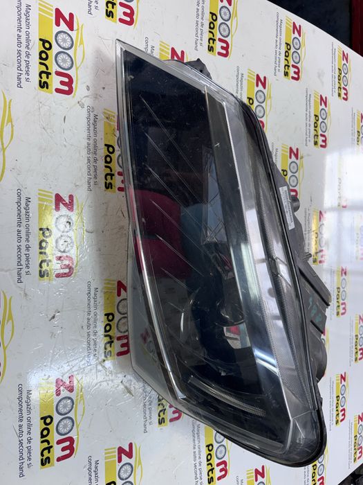 Far stanga xenon si Led Skoda Superb 3 2015-2020