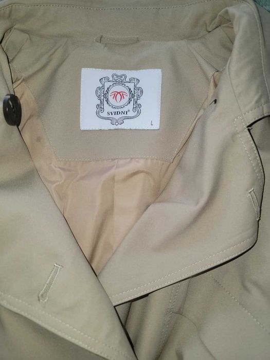 Женский плащ-тренч