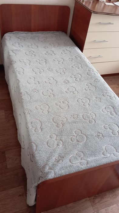 Кровать односпальная