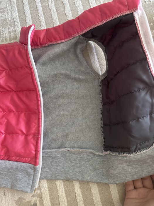 Безрукавки для девочек