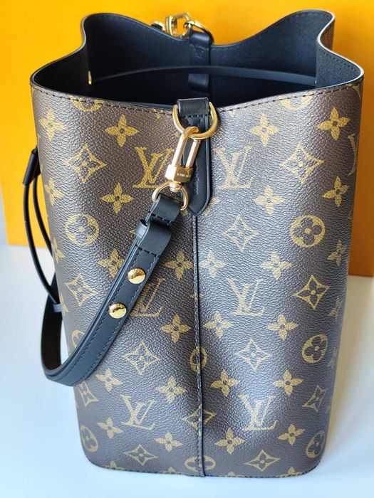 Louis Vuitton Дамска Чанта Mонограм Просторна Стилна с Елегантна форма