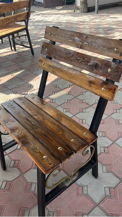 Скамейки и стол комплект