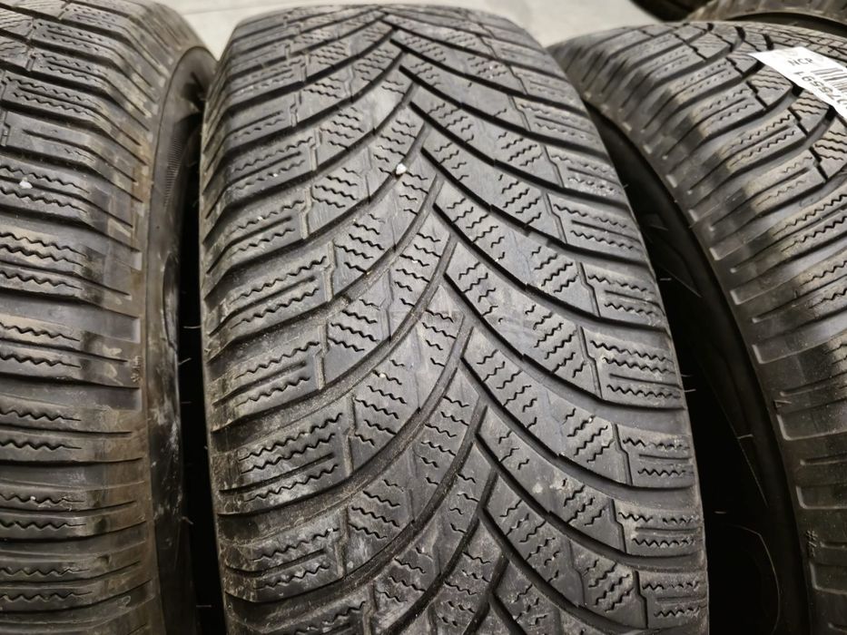 4 anvelope iarna Firestone 215 70 16