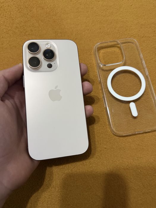 iPhone 16 PRO impecabil Desert Titanium