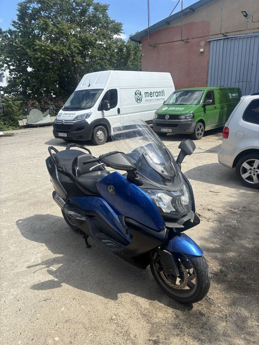BMW C650 puternic și confortabil