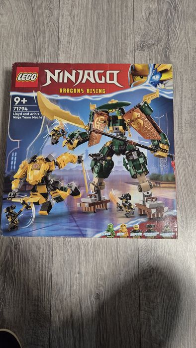Vând Lego Ninjago Dragons Rising Llyod and Arin's Ninja Team Mechs