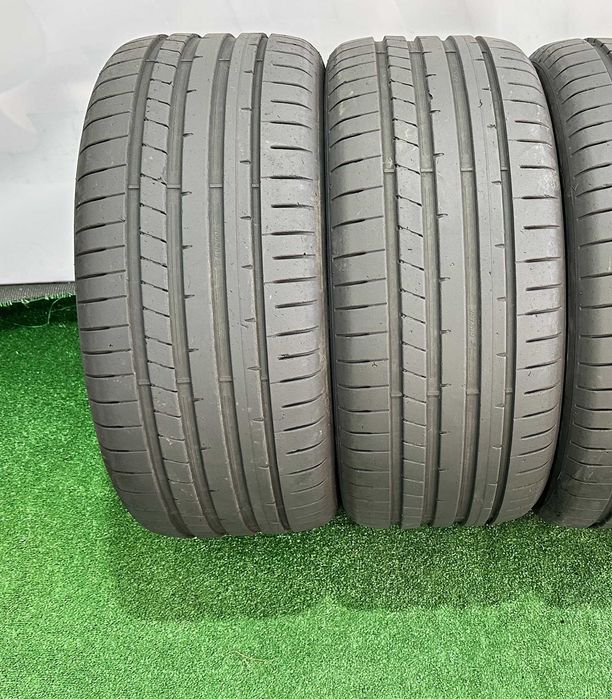 4бр 245/40r18 DUNLOP летни