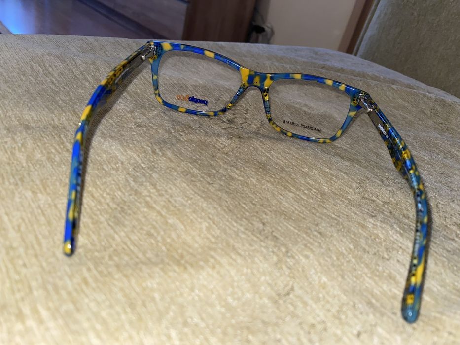 Очила без диоптър