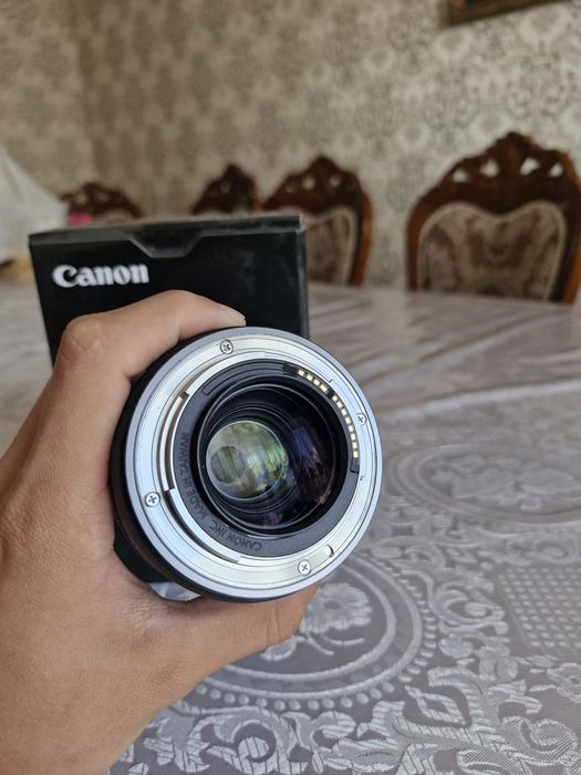 Сanon rf 35mm f/1.8