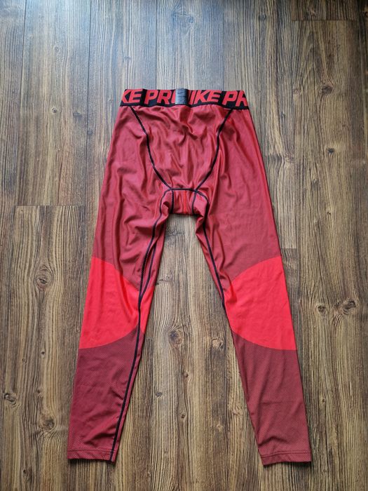 Страхотен мъжки клин ADIDAS размер 2XL