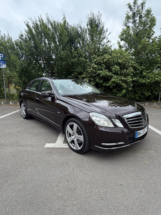 Mercedes e350   3.0 v6 euro 5  Full