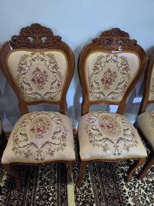 Mebel yangi 12tali stullar