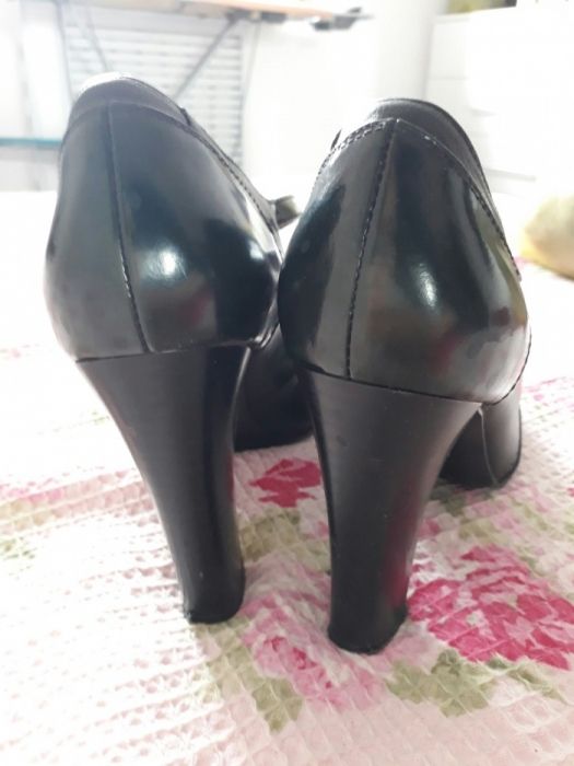 Женские туфли 38