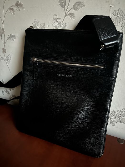 Продается сумка bison denim