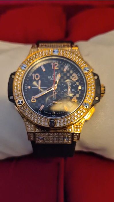 Чисто нов дамски часовник