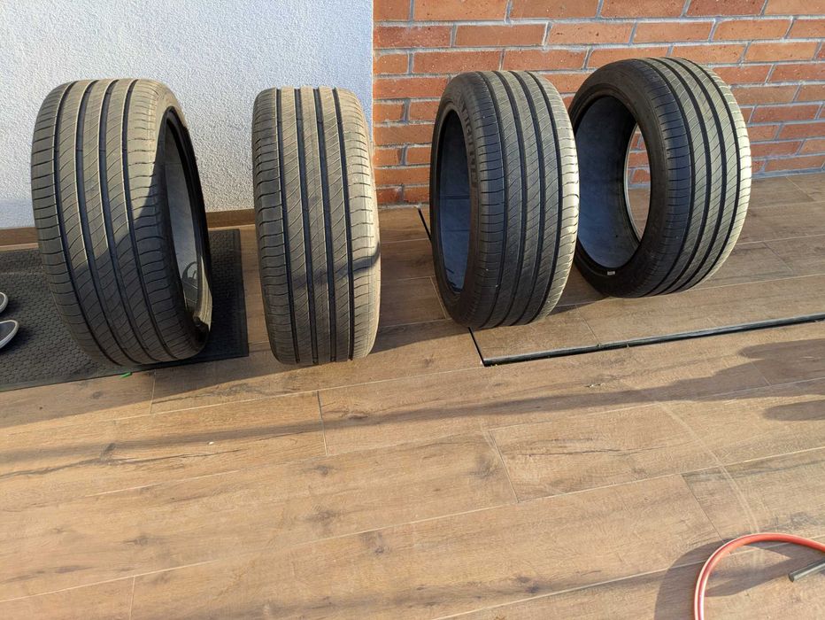 4 Anvelope vara Michelin 235/40/R19