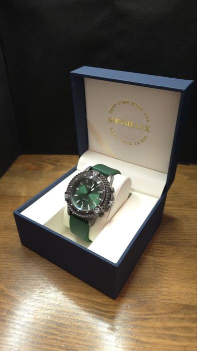 Стилни и модерни мъжки часовници