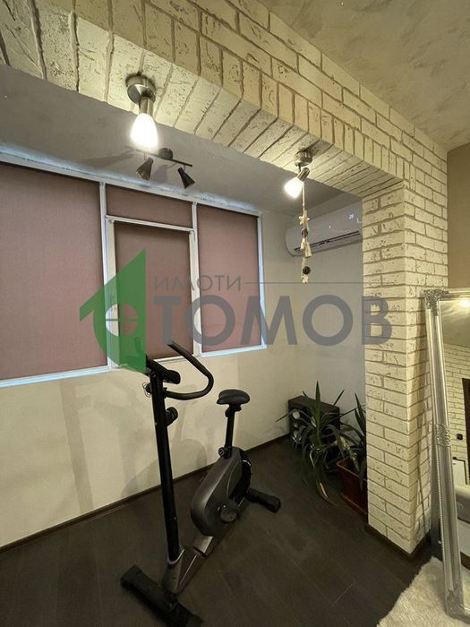 Продава се Тристаен апартамент в Шумен, Тракия - 67 кв.м за 1568 €/кв.м - Снимка #9