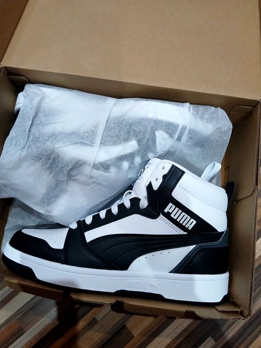 Продавам оригинални обувки PUMA