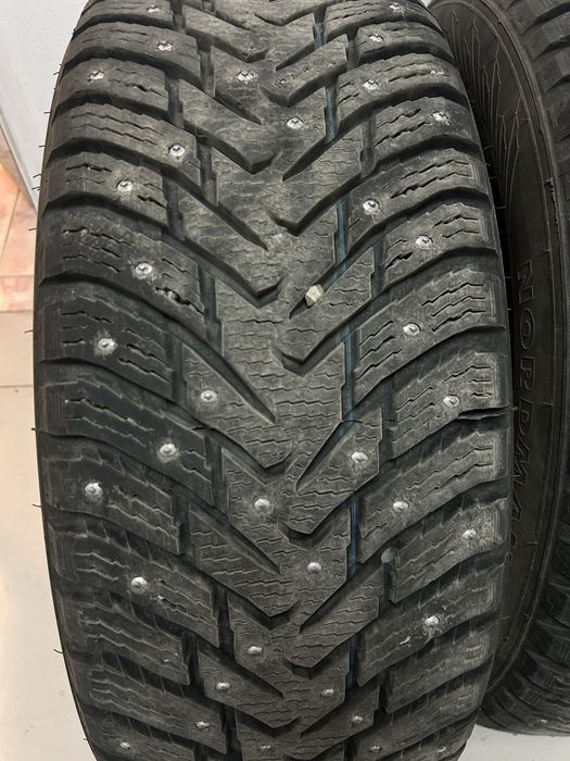 Продам шины R 17  зима