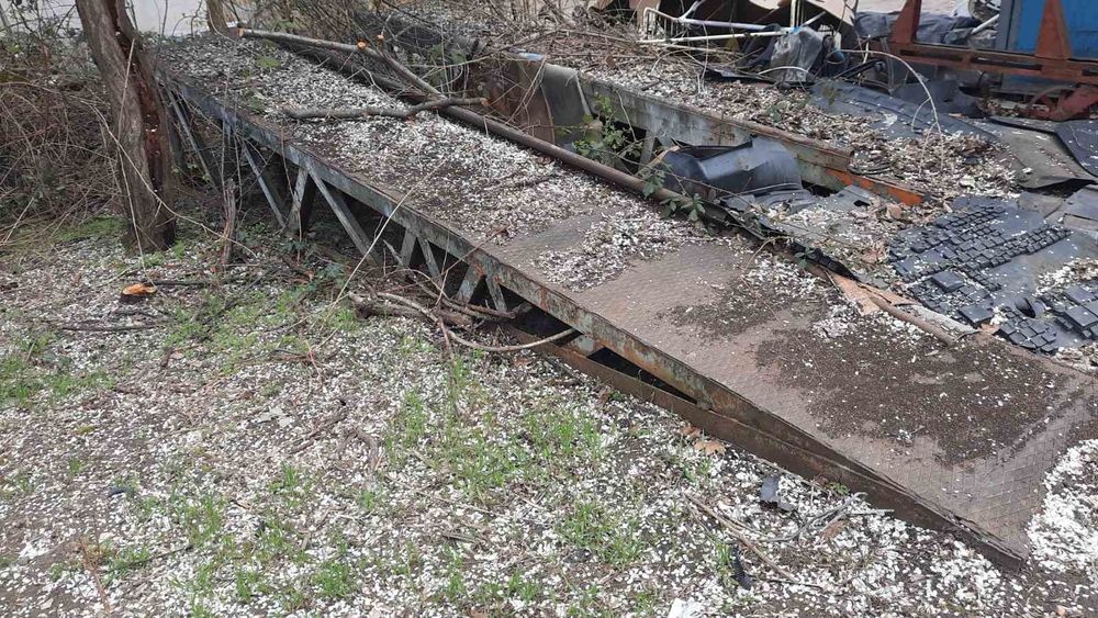 Естакада масивна за товарни и леки автомобили