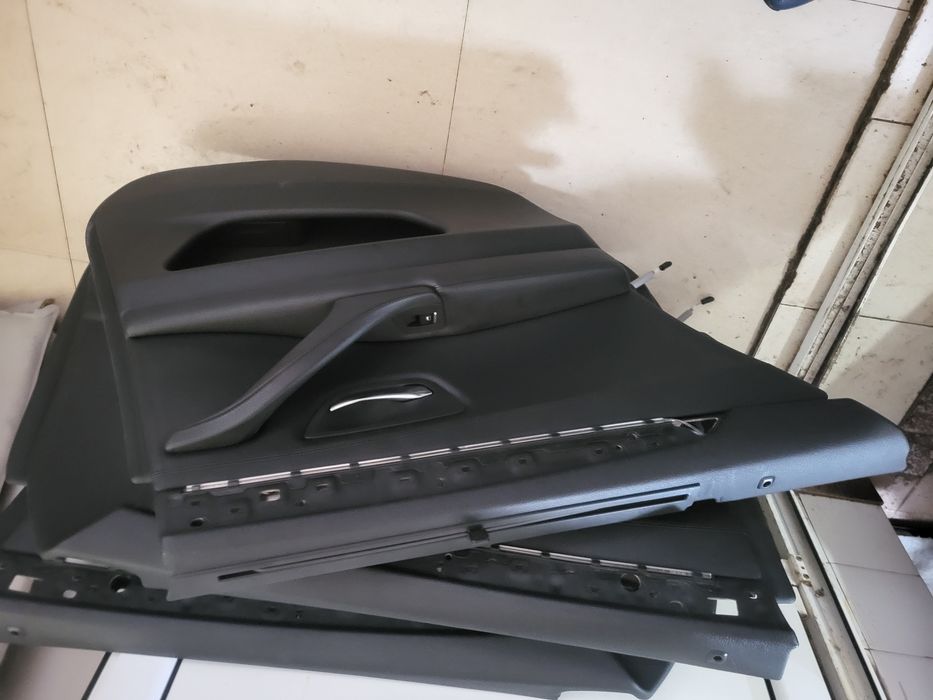 Кожен, комфортен салон, седалки за BMW F11