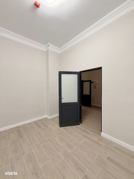 Spațiu Comercial/Birouri Ultracentral / Vis-a-vis de River Plaza Mall