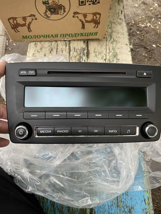 Автомагнитола штатная