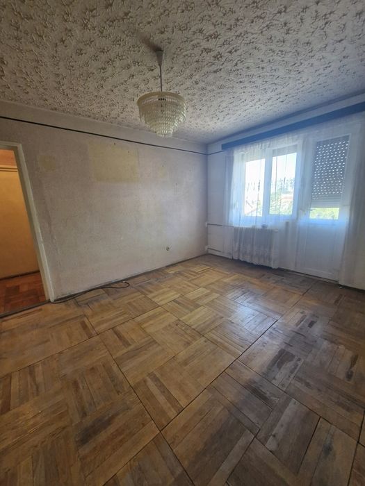 Proprietar- Vând apartament cu 2 camere