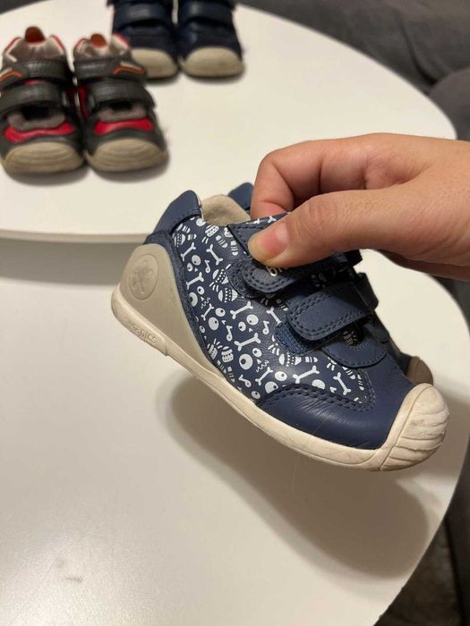 Vand incaltaminte sport BIOMECANICS marimea 24