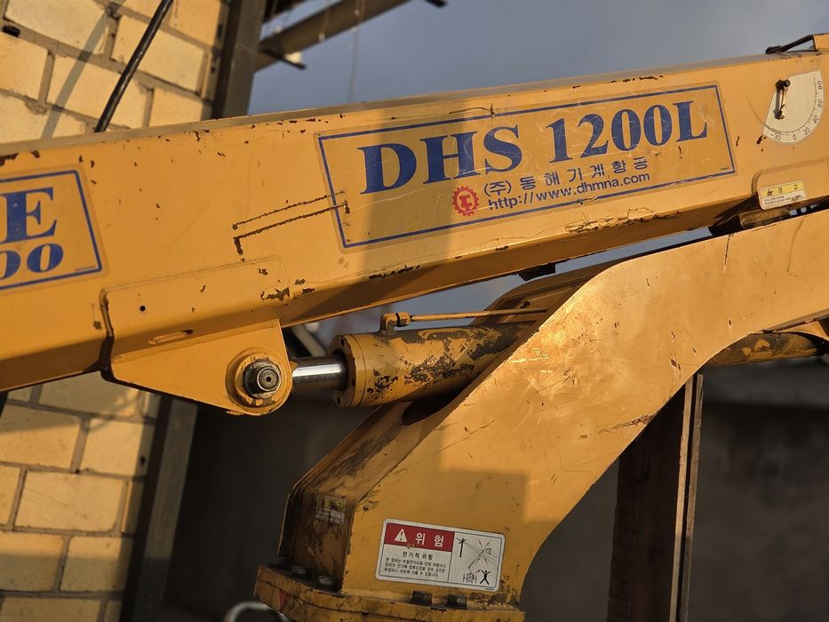 Продам Автовышку