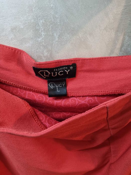 Дамски поли Lucy