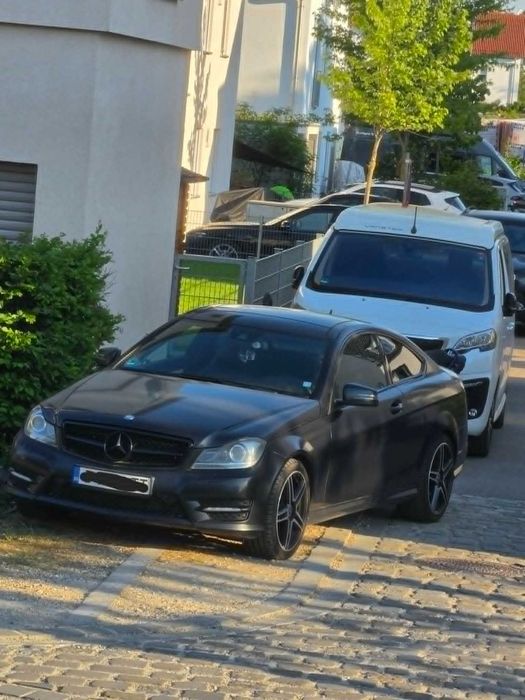Mercedes C250 CDI Coupe Edition 1 Paket (AMG) BlueEFFICIENCY 7G-Tronic