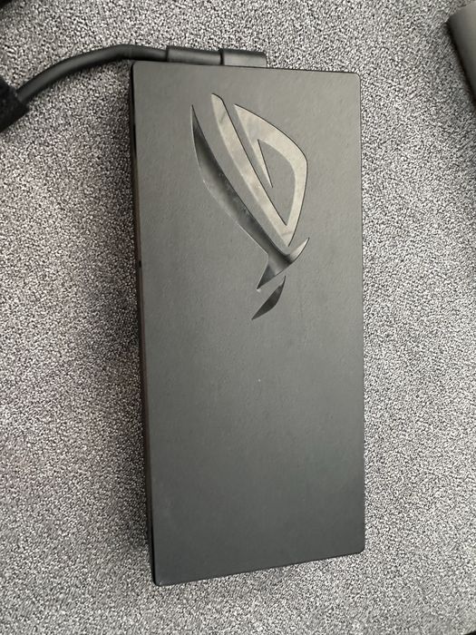 Asus Rog Zephyrus M16