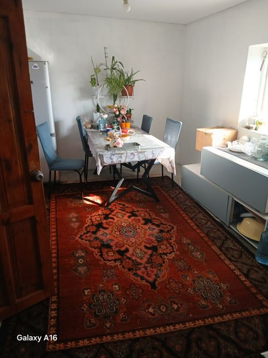 Үй сатылады комунизм де