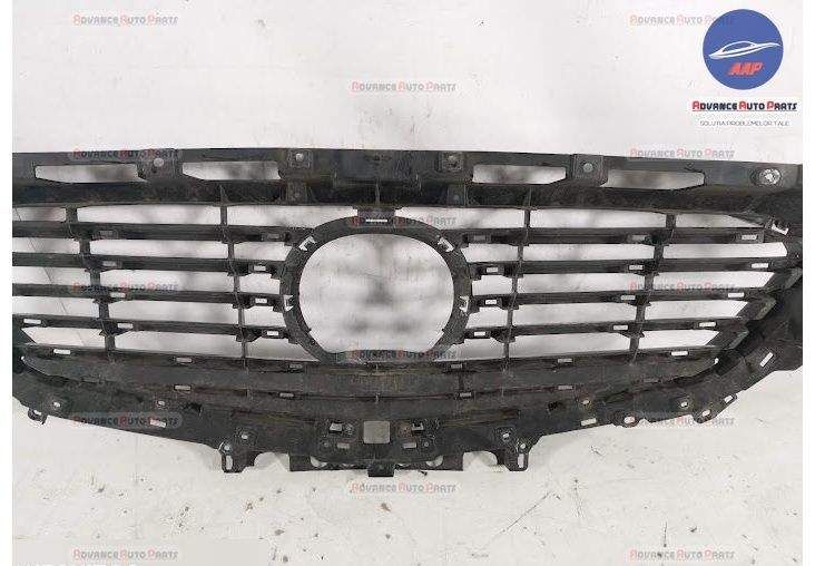 Централна решетка за радиатор Оригинална Мазда 6 / Mazda 6 [Оригинална