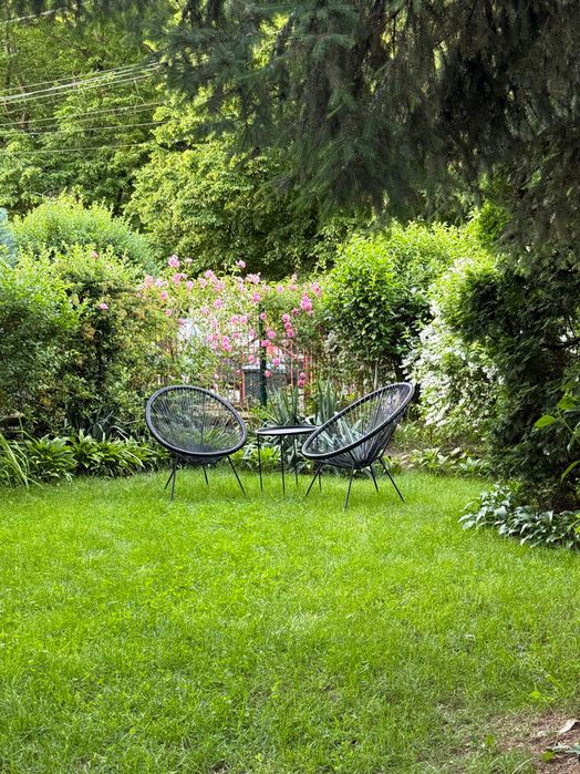 Romantic Loft cu grădină privată – cazare în Baia Mare