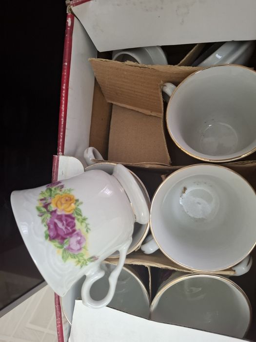 Набор посуды для дома, в подарок