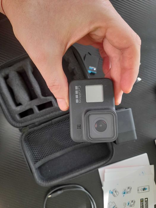GoPro Hero 8 + всички необходими части (+ GoPro Hero 3)