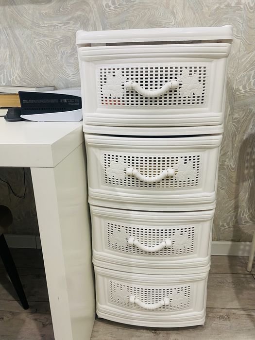 Продам камод из 5 секций.