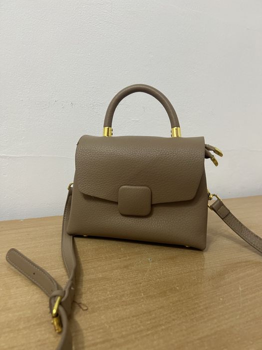 Продам сумки каждая за 1000