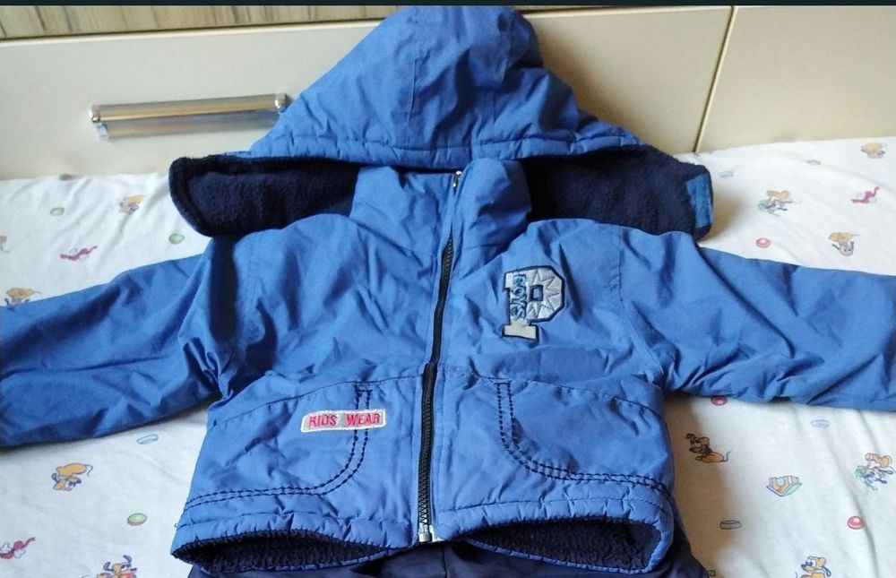 Зимно непромокаемо детско  яке, размер 92/ 2 год. с подарък ръкавички