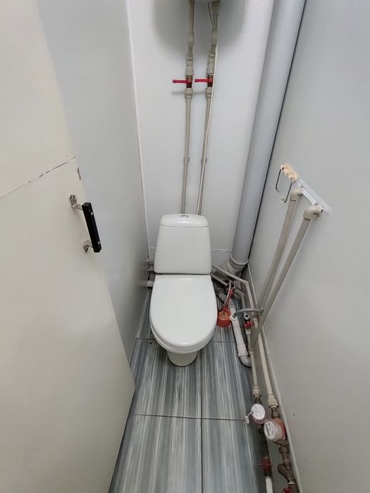 Продается 2-комн (5-12, 9 эт)