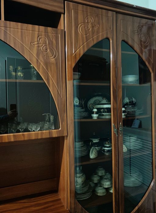 Сервант,шкаф әрі шифонер