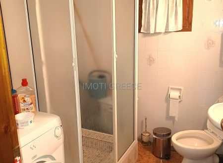 Продава 2 ет. къща с 160 м2 и двор 200 м2 в Аспровалта, Северна Гърция