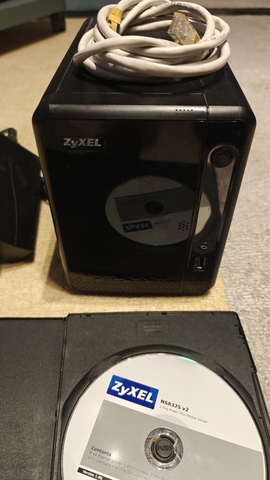 Vand NAS Zyxel NSA325 v2